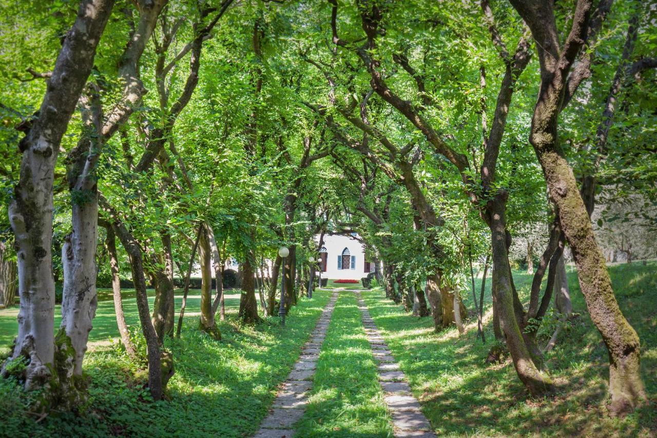 Villa Brignoli Rivalta di Brentino Luaran gambar